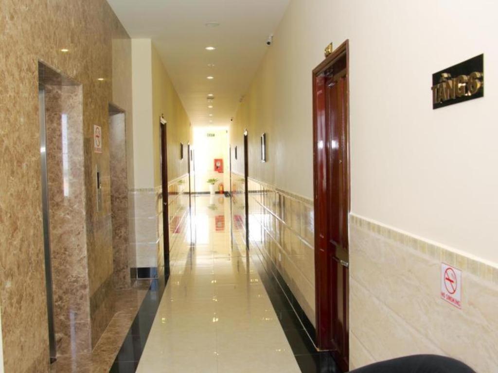 Tran Vinh Hotel Bac Lieu Buitenkant foto