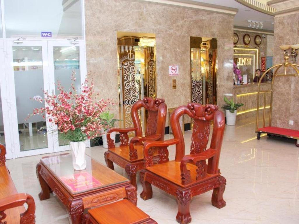 Tran Vinh Hotel Bac Lieu Buitenkant foto