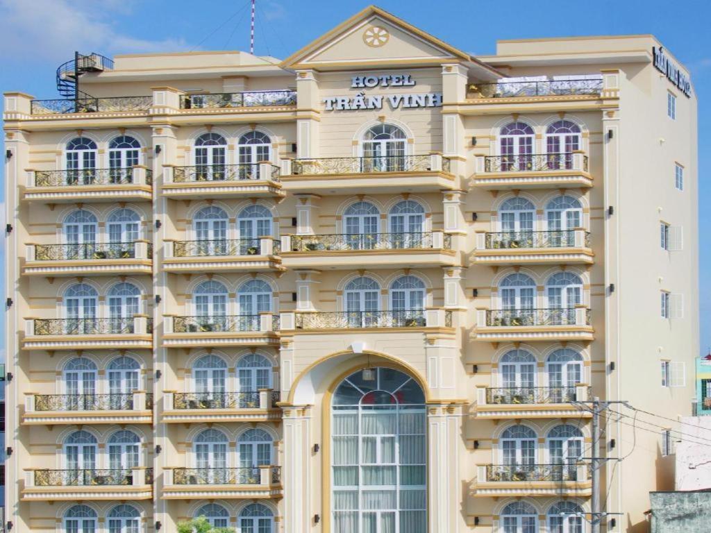 Tran Vinh Hotel Bac Lieu Buitenkant foto