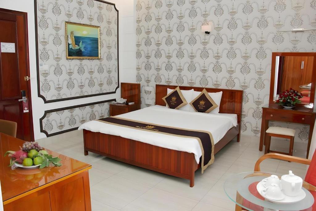 Tran Vinh Hotel Bac Lieu Buitenkant foto